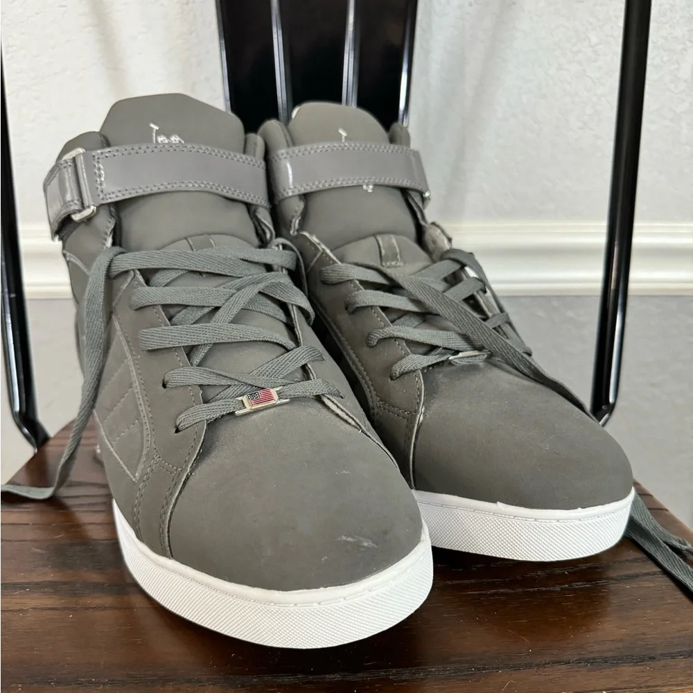 Men's High-Top Sneakers in Gray with Logo Accent